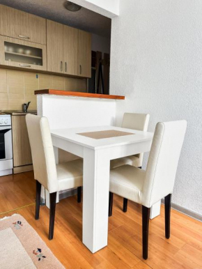 Aliam Apartment
